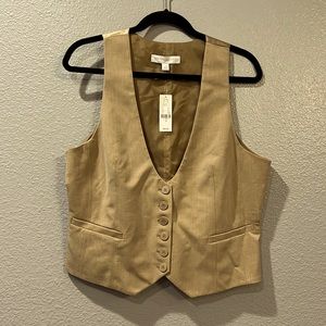 Women bests all linen